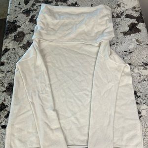 Vince Size XS 100% Cashmere Sweater